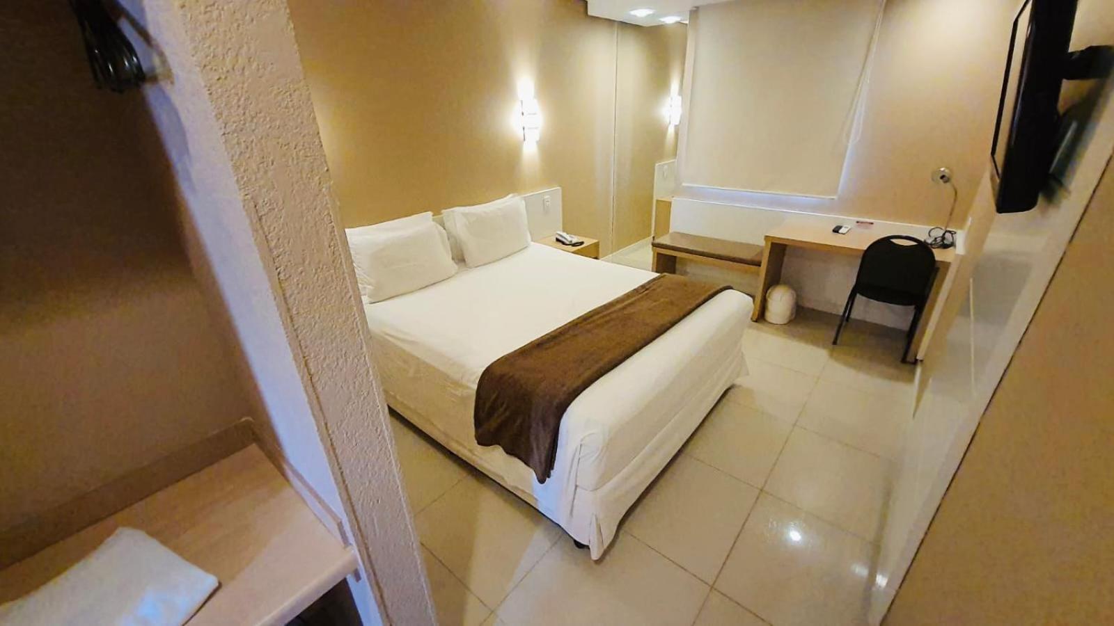 Hotel Thomasi Express Маринга Екстер'єр фото
