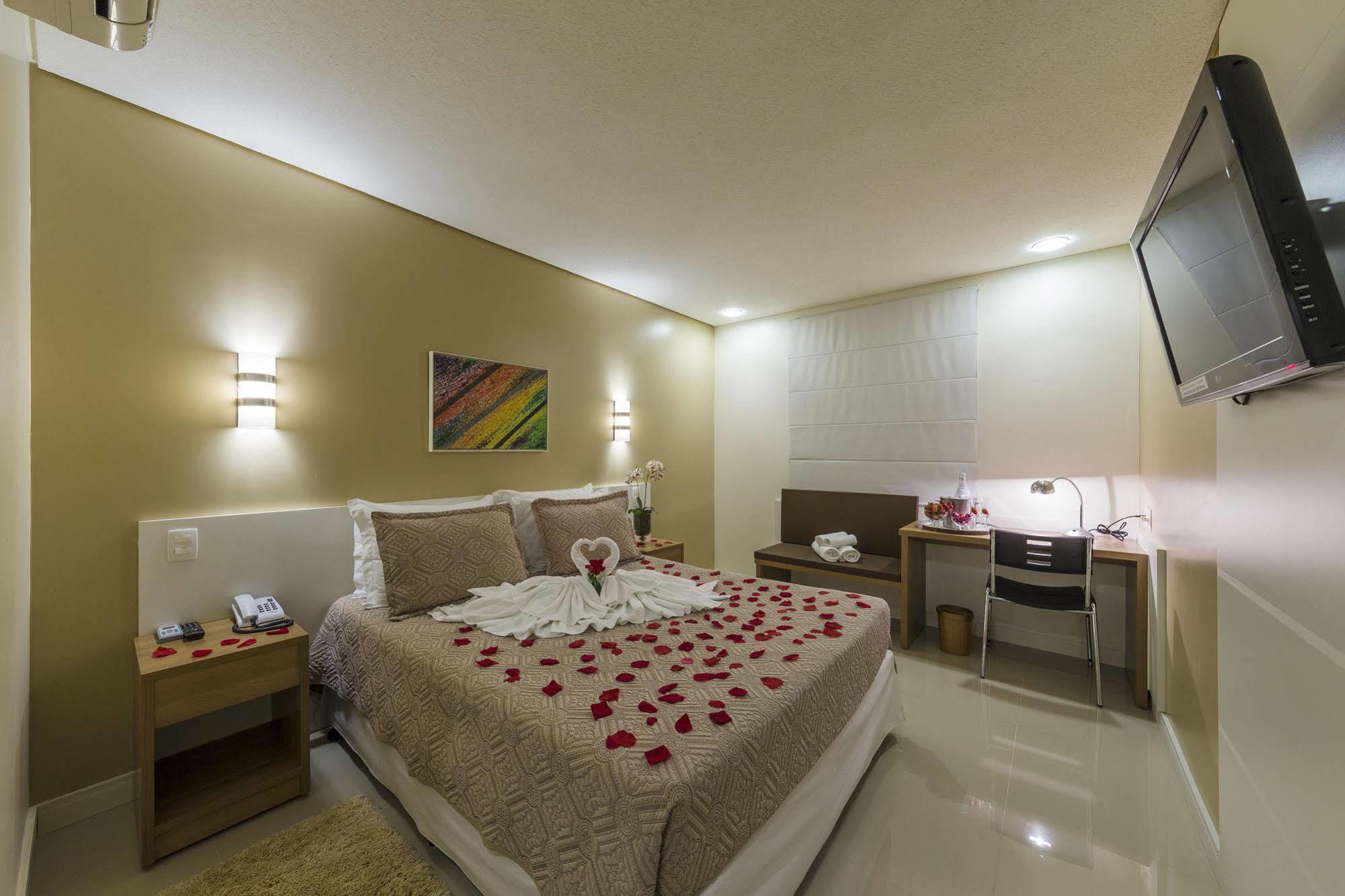 Hotel Thomasi Express Маринга Екстер'єр фото