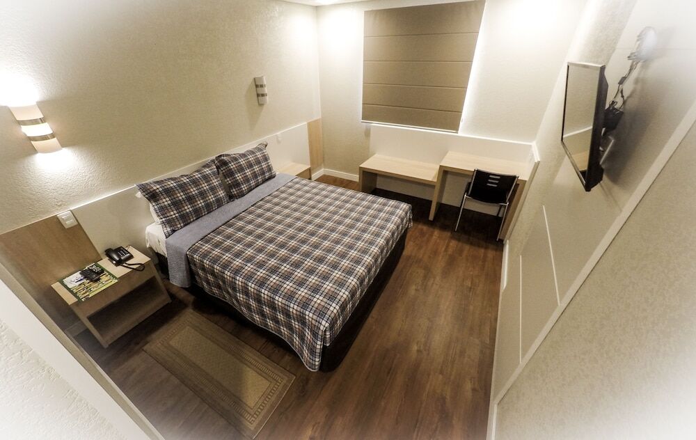 Hotel Thomasi Express Маринга Екстер'єр фото